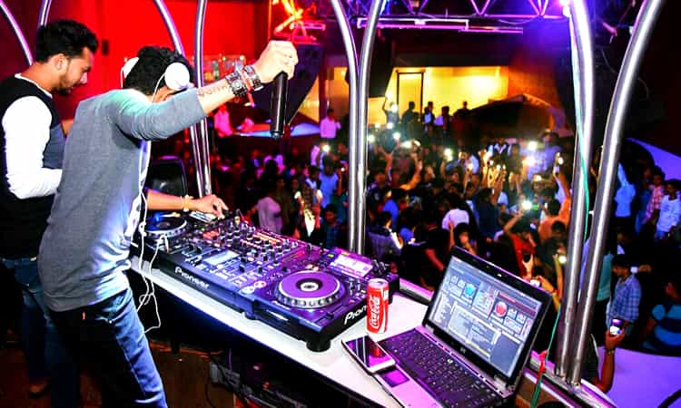 Top 20 Best Nightclubs in Ahmedabad